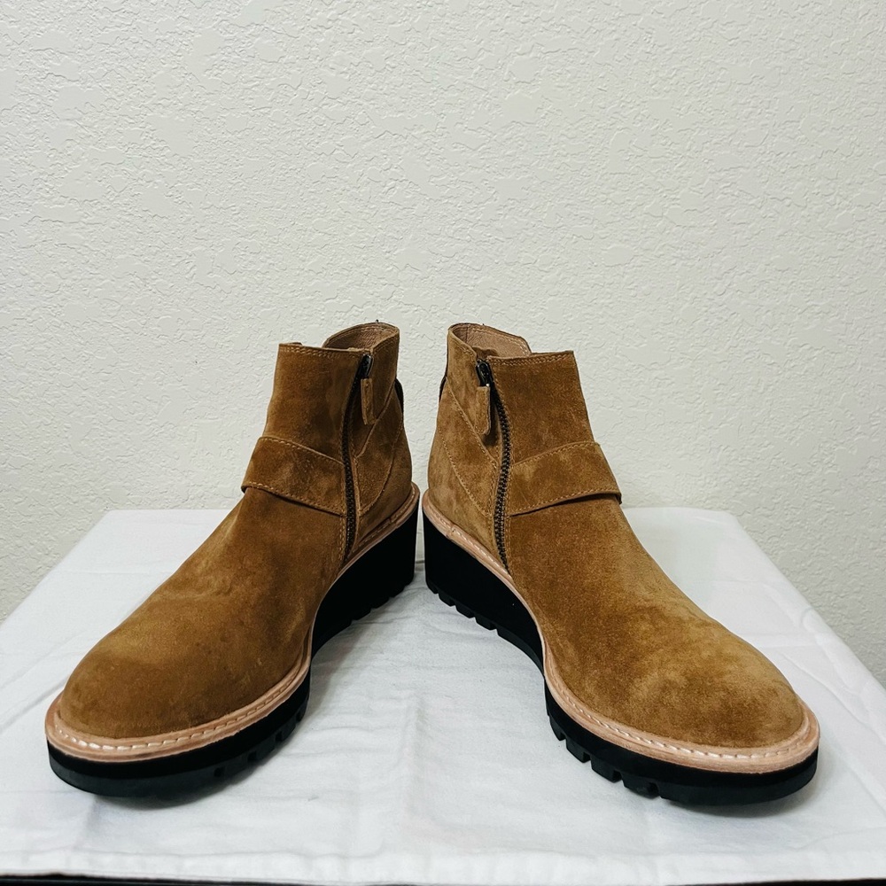 Eileen Fisher Brown Suede Ankle Booties,size 8 - Picture 2 of 7